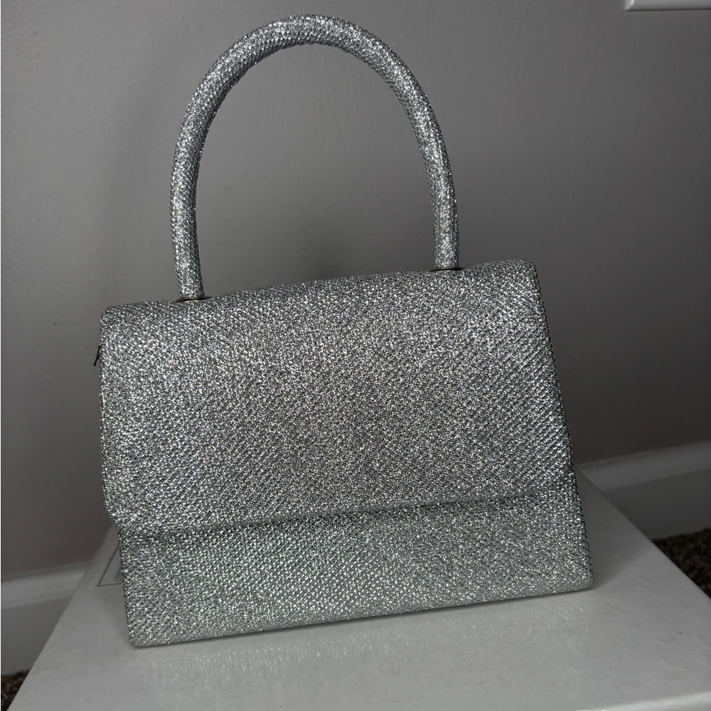Elegant Silver Handbag